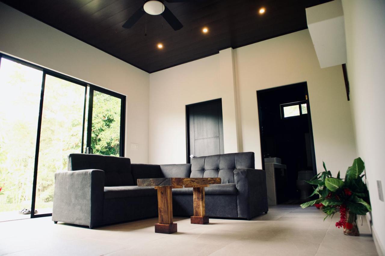 Jungle Home With King Beds -5 Minutes From The Beach Uvita Esterno foto